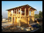 Casa in legno con struttura a telaio